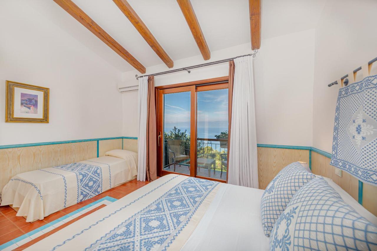 Отель Il Borgo Bagabaga - Exclusive Country Retreat Кастельсардо Экстерьер фото