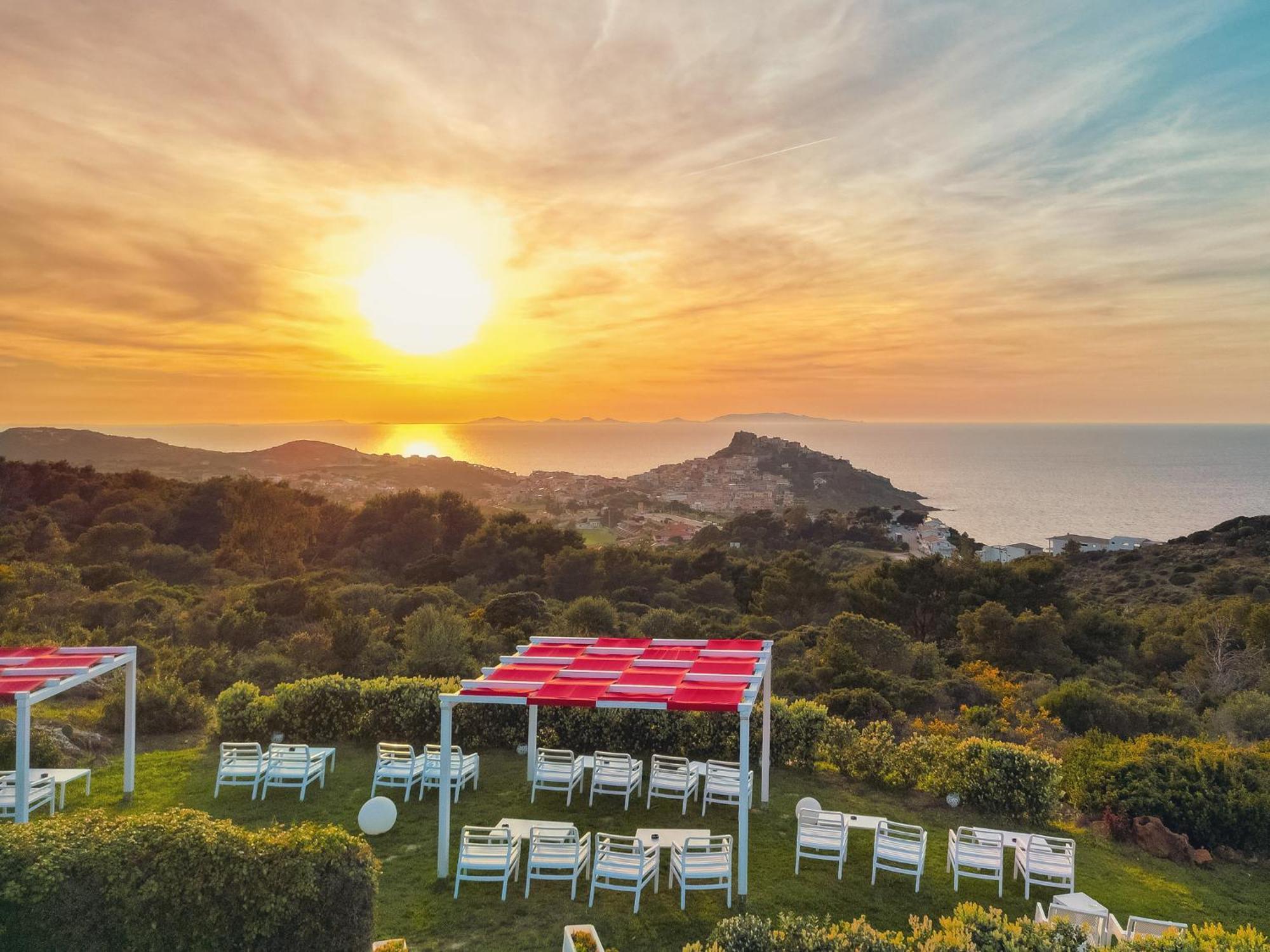 Отель Il Borgo Bagabaga - Exclusive Country Retreat Кастельсардо Экстерьер фото