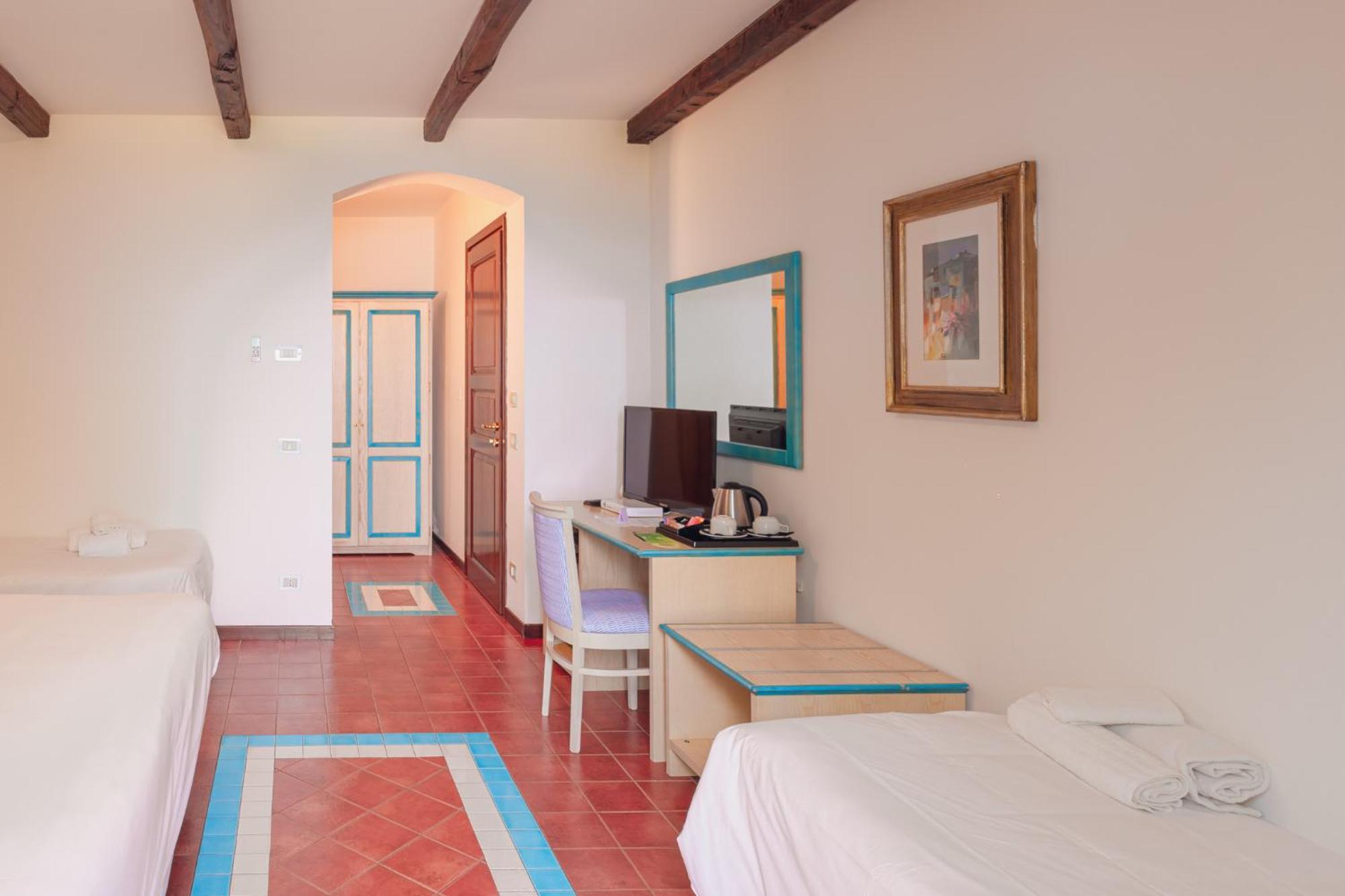 Отель Il Borgo Bagabaga - Exclusive Country Retreat Кастельсардо Экстерьер фото